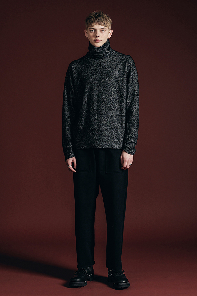 The viridi anne ヴィリジアン マスク カットソー タートル The viridi anne ヴィリジアン マスク カットソー タートル The