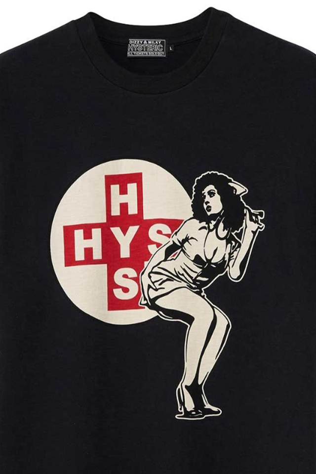 HYSTERIC LIPS GIRL SITTING オーバーサイズTシャツ|HYSTERIC