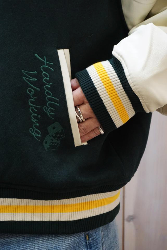 XLARGE エクストララージ 101234021009 OG LOGO VARSITY JACKET XLARGE スタジャン BLACK 正規通販 メンズ レディース