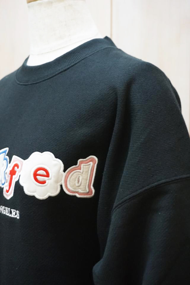 MILKFED. ミルクフェド 103234012005 PATCH SWEATSHIRT MILKFED. クルーネックスウェット BLACK X-girl MILKFED. ミルクフェド 103234012005 PATCH SWEATSHIRT