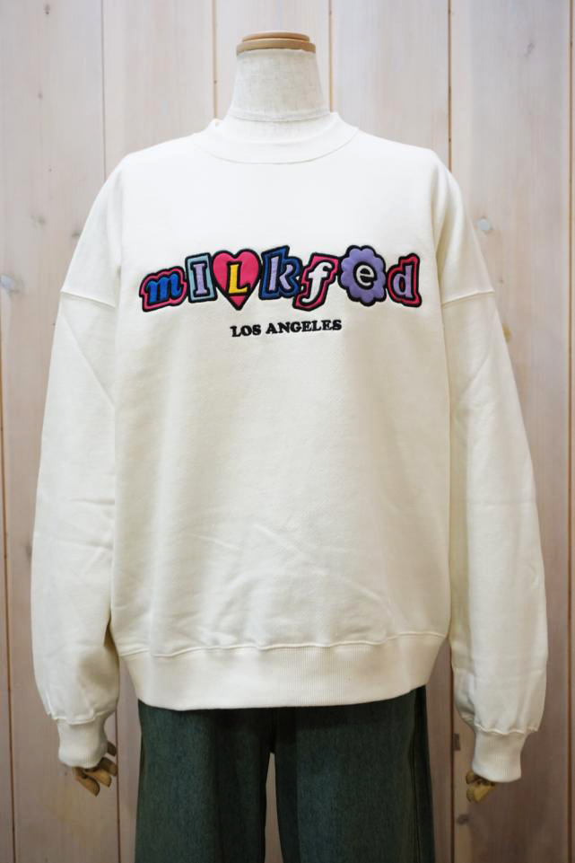 MILKFED. ミルクフェド 103234012005 PATCH SWEATSHIRT MILKFED. クルーネックスウェット OFF WH MILKFED. ミルクフェド / MILKFED. ミルクフェド 103234012005