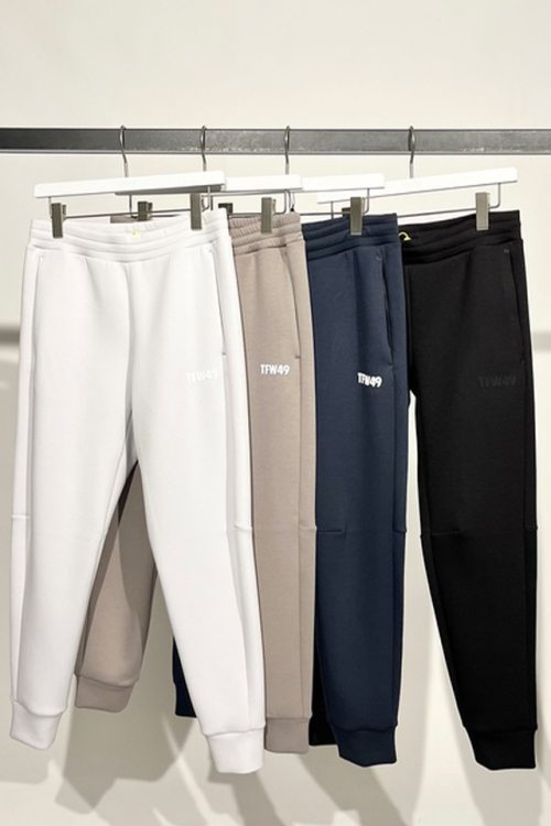 TFW49 ティーエフダブリューフォーティーナイン T072520013 CARDBOARD MATERIAL JOGGER PANTS スウェットジョガーパンツ BLACK 正規通販 メンズ ゴルフ 2025年10月31日入荷予定