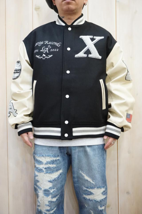 XLARGE 101224021007 OG LOGO VARSITY JACKET XLARGE スタジャン BLACK 正規通販 メンズ レディース