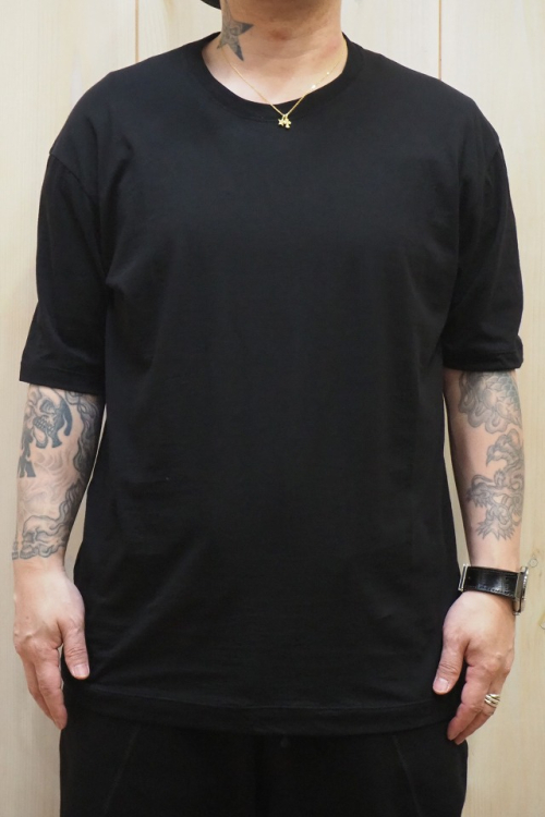 メンズ The Viridi-anne ザ ヴィリジアン VI-3227-01 綿/カシミヤ 半袖 後身頃ラインTシャツ [BLACK] 正規通販トップス