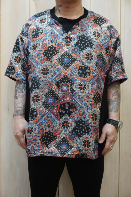 felkod フィルコッド F22H230 Randam Bandana Pattern S-S Pullover Shirts BLACK×ORANGE×BLUE 正規通販 メンズ