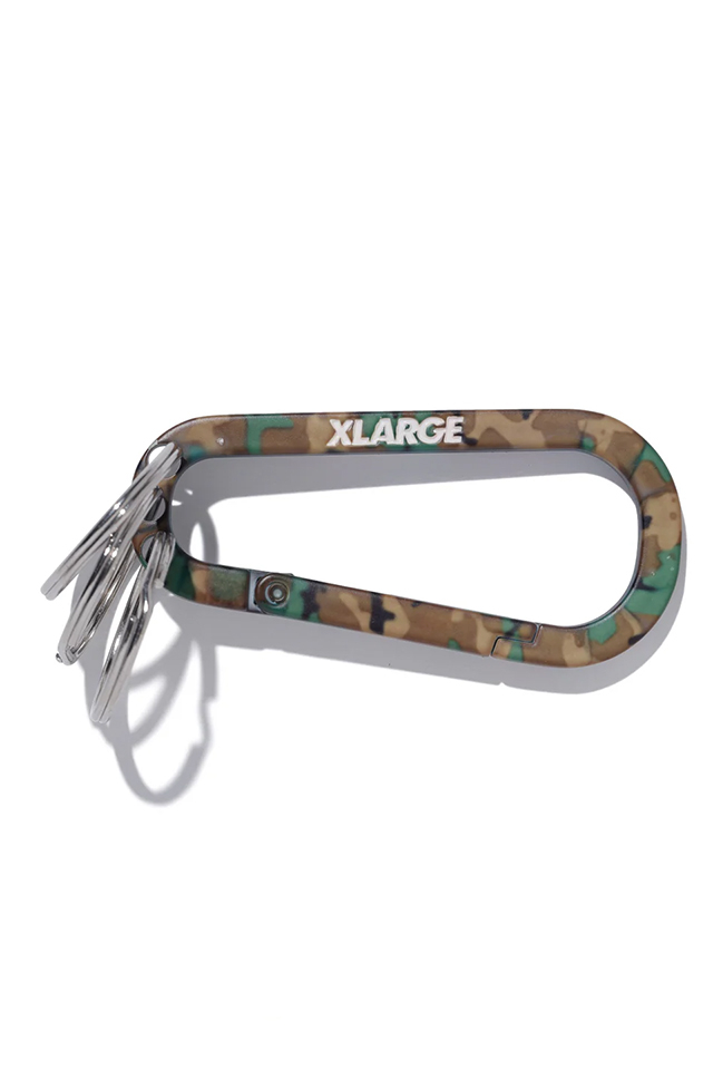 XLARGE エクストララージ 101261054008 STANDARD LOGO KEYRING CARABINER キーリングカラビナ CAMO 正規通販 メンズ レディース